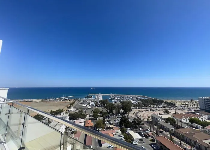 Appartement Stunning Penthouse With Sea And View *