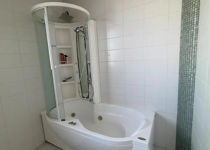 Stunning Penthouse With Sea And View Appartement *