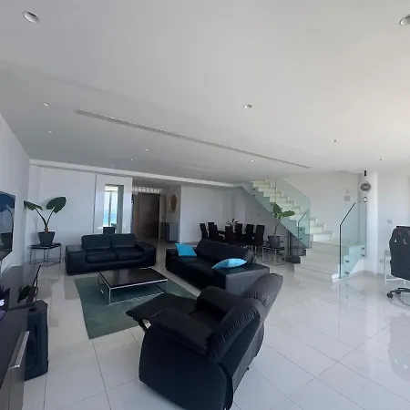 Διαμέρισμα Stunning Penthouse With Sea And View *