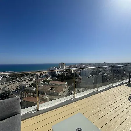 Stunning Penthouse With Sea And View Διαμέρισμα *