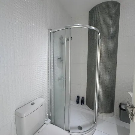 Stunning Penthouse With Sea And View