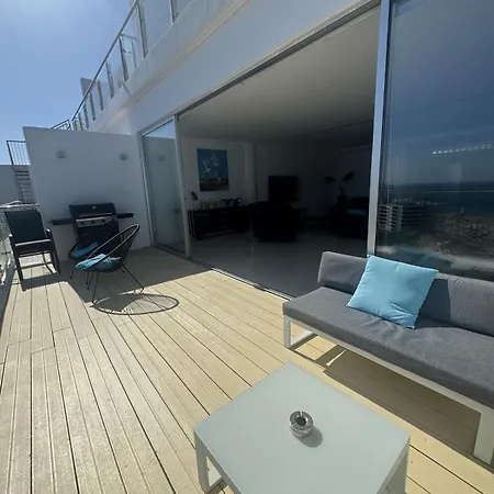 Stunning Penthouse With Sea And View Apartment Larnaca