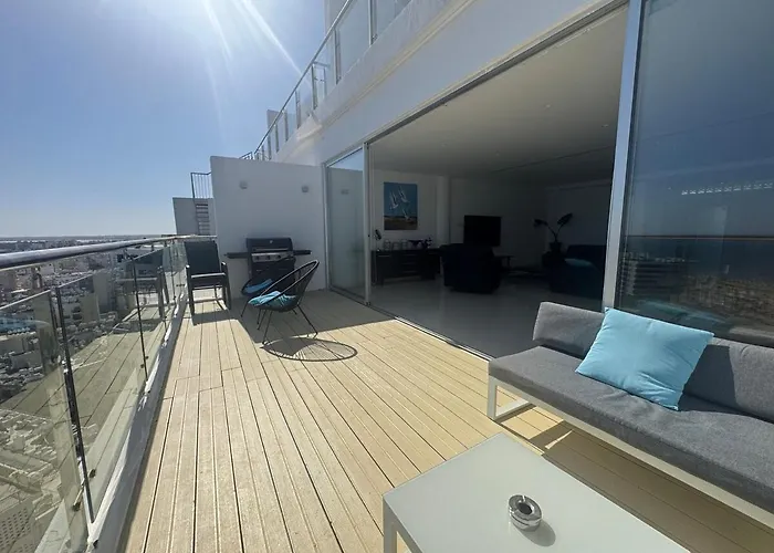 Lägenhet Stunning Penthouse With Sea And View *