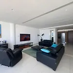 Stunning Penthouse With Sea And View Lejlighed