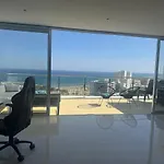Lejlighed Stunning Penthouse With Sea And View
