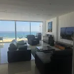 Stunning Penthouse With Sea And View Lejlighed