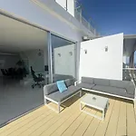 Lejlighed Stunning Penthouse With Sea And View